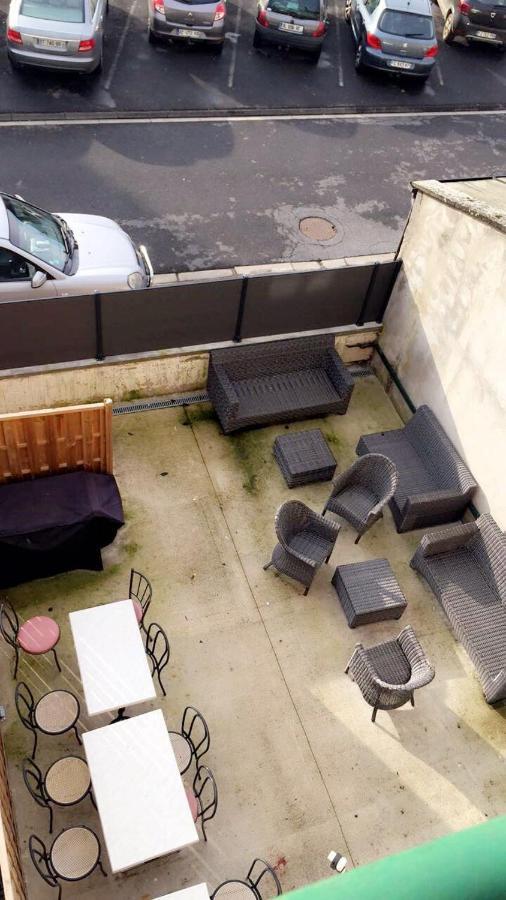 Appartement 1Er Etage Carignan Exterior photo